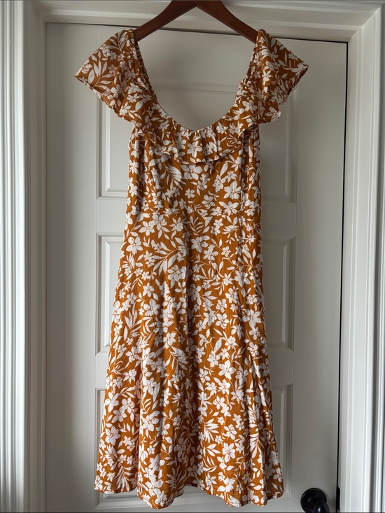 Old Navy Dresses & Skirts - Floral Ruffle Off-Shoulder Dress in Mustard